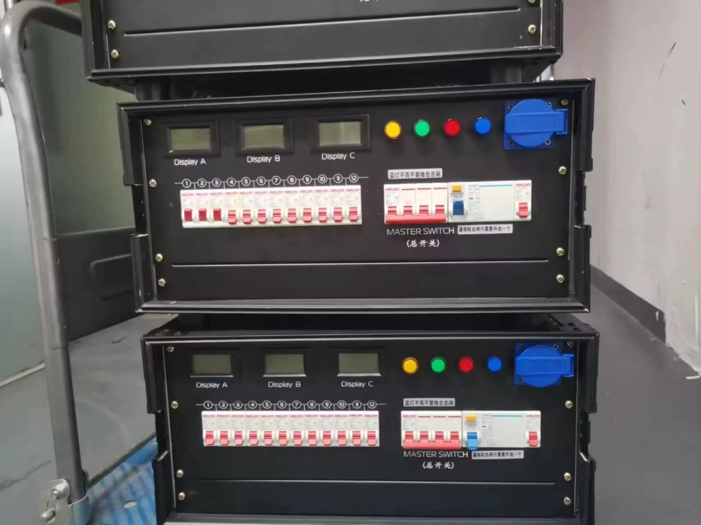 Power distribution board for hire